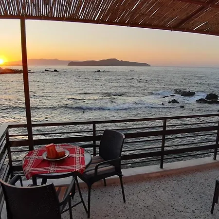 Apartment House On The Sea Near Chania Galatas (Chania)
