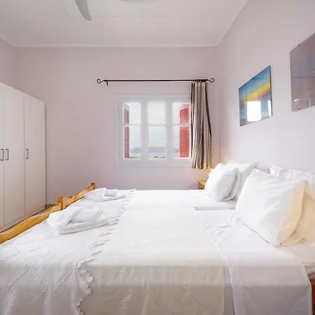 Apartment House On The Sea Near Chania Galatas (Chania)